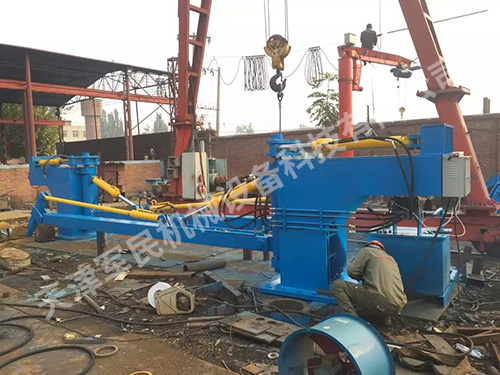 液壓入料機械手